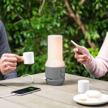 Lade das Bild in den Galerie-Viewer, LED Lampe mit eingebauten Sound