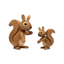 Lade das Bild in den Galerie-Viewer, Hazel