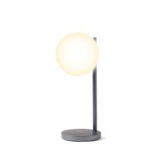 Lade das Bild in den Galerie-Viewer, LED Lampe