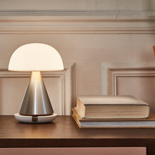 Lade das Bild in den Galerie-Viewer, Mina L LED Lampe