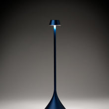 Lade das Bild in den Galerie-Viewer, LED Tischlampe