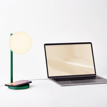 Lade das Bild in den Galerie-Viewer, LED Lampe