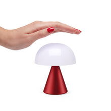 Lade das Bild in den Galerie-Viewer, Mina M LED Lampe