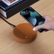 Lade das Bild in den Galerie-Viewer, Oslo Energy+ Ladestation & Bluetooth Lautsprecher