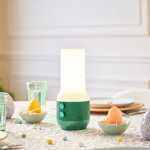 Lade das Bild in den Galerie-Viewer, LED Lampe mit eingebauten Sound