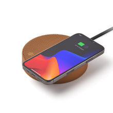 Lade das Bild in den Galerie-Viewer, Oslo Energy+ Ladestation & Bluetooth Lautsprecher