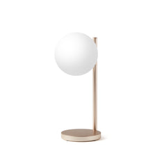 Lade das Bild in den Galerie-Viewer, LED Lampe
