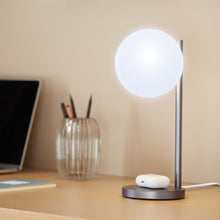 Lade das Bild in den Galerie-Viewer, LED Lampe

