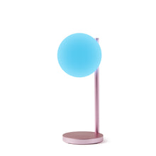 Lade das Bild in den Galerie-Viewer, LED Lampe

