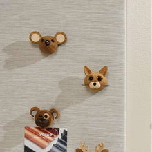 Lade das Bild in den Galerie-Viewer, Magnetic Matilda
