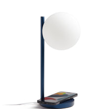 Lade das Bild in den Galerie-Viewer, LED Lampe
