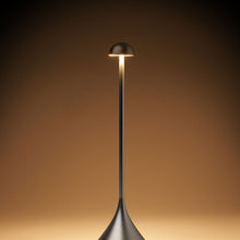 Lade das Bild in den Galerie-Viewer, LED Tischlampe
