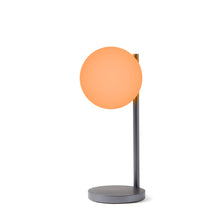 Lade das Bild in den Galerie-Viewer, LED Lampe
