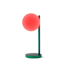 Lade das Bild in den Galerie-Viewer, LED Lampe

