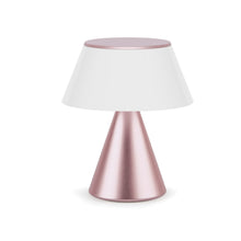 Lade das Bild in den Galerie-Viewer, Luma M Tragbare LED Lampe
